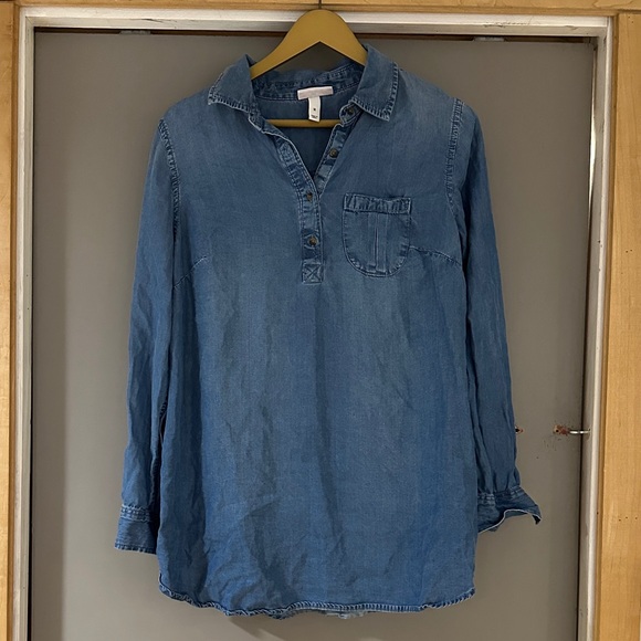 Liz Lange Tops - Liz Lange Maternity Denim-Blue Chambray Shirt